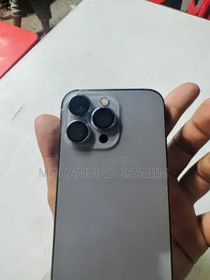 অ্যাপল আইফোন ১৩ প্রো ১২৮ জিবি নীল