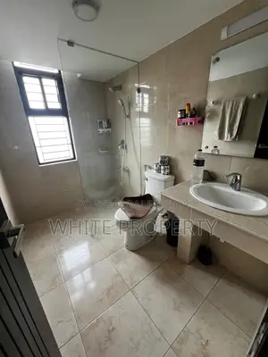4 Bedroom Apartment in White Property, Gulshan for Sale