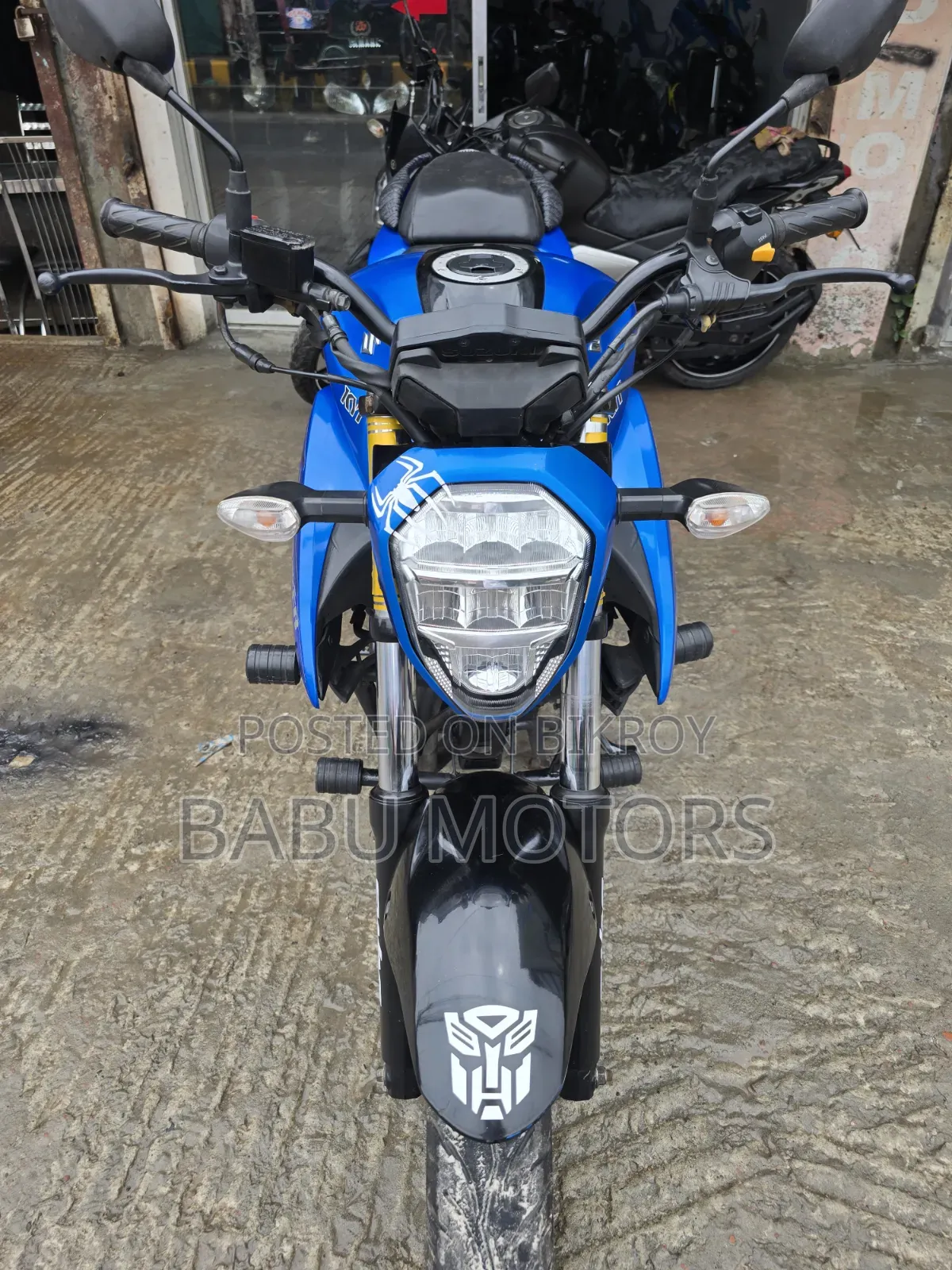 Suzuki 2022 Blue