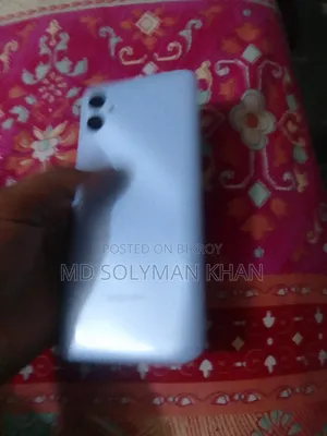 নতুন Samsung Galaxy A04e ৩২ জিবি সাদা