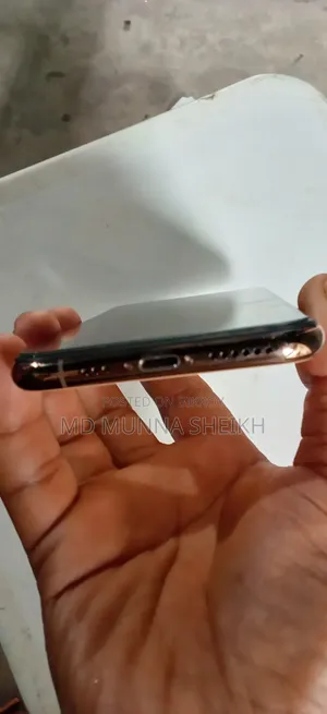 অ্যাপল আইফোন ১১ প্রো ২৫৬ জিবি রোজ গোল্ড