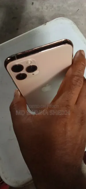 অ্যাপল আইফোন ১১ প্রো ২৫৬ জিবি রোজ গোল্ড