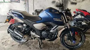 ইয়ামাহা এফজেড ২০২৩ নীল