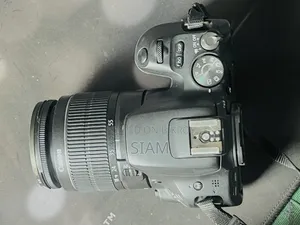 Cannon 200d With Kit Lens for Sell
