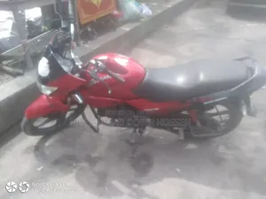 Honda 2015 Red