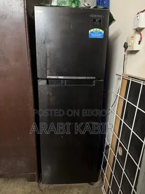 Samsung Refrigerator for Sale Model Rt29