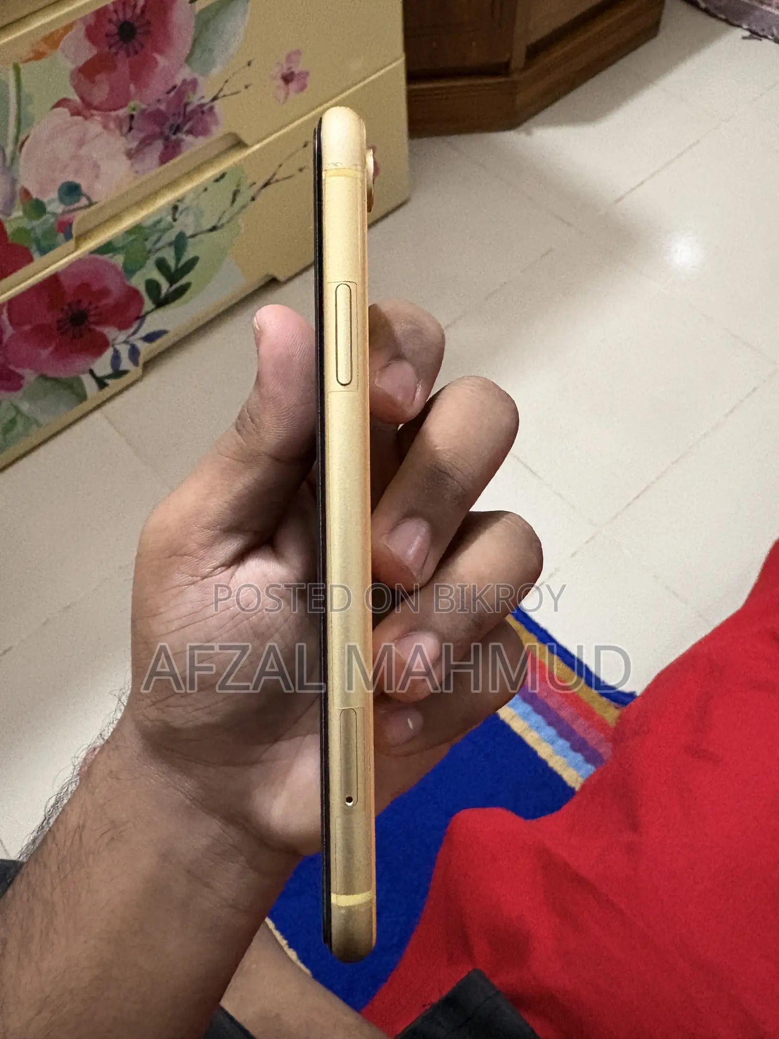অ্যাপল আইফোন এক্সআর ৬৪ জিবি ইয়েলো