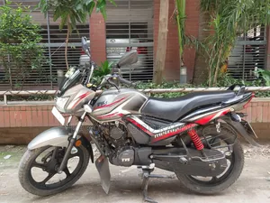 টিভিএস মেট্রো প্লাস ২০২২ গ্রে