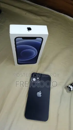 Apple iPhone 12 64 GB Blue