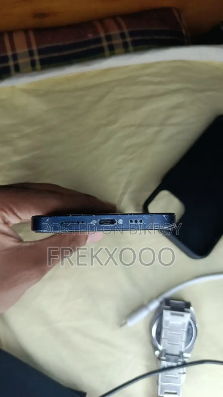 Apple iPhone 12 64 GB Blue