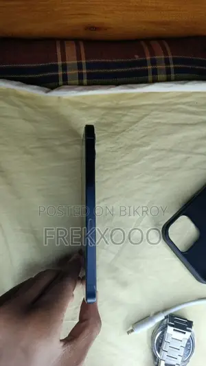 Apple iPhone 12 64 GB Blue