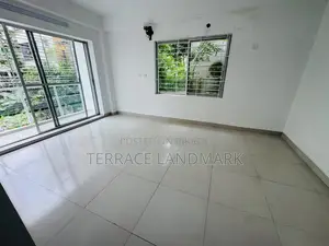 4 Bedroom Apartment in Bashundhara for Sale