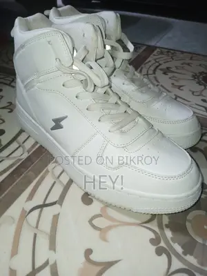 Apex Sprint Sneakers