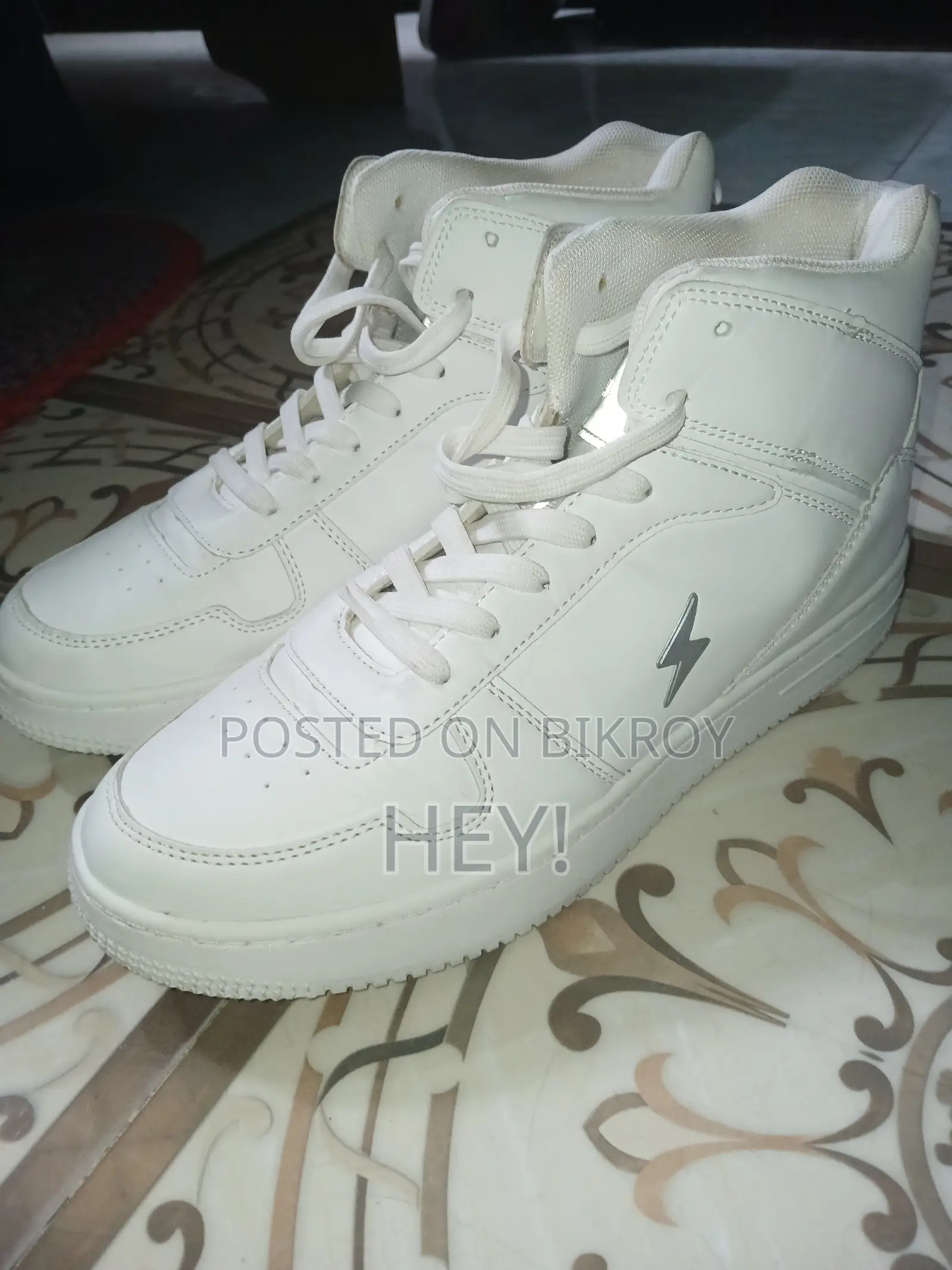 Apex Sprint Sneakers