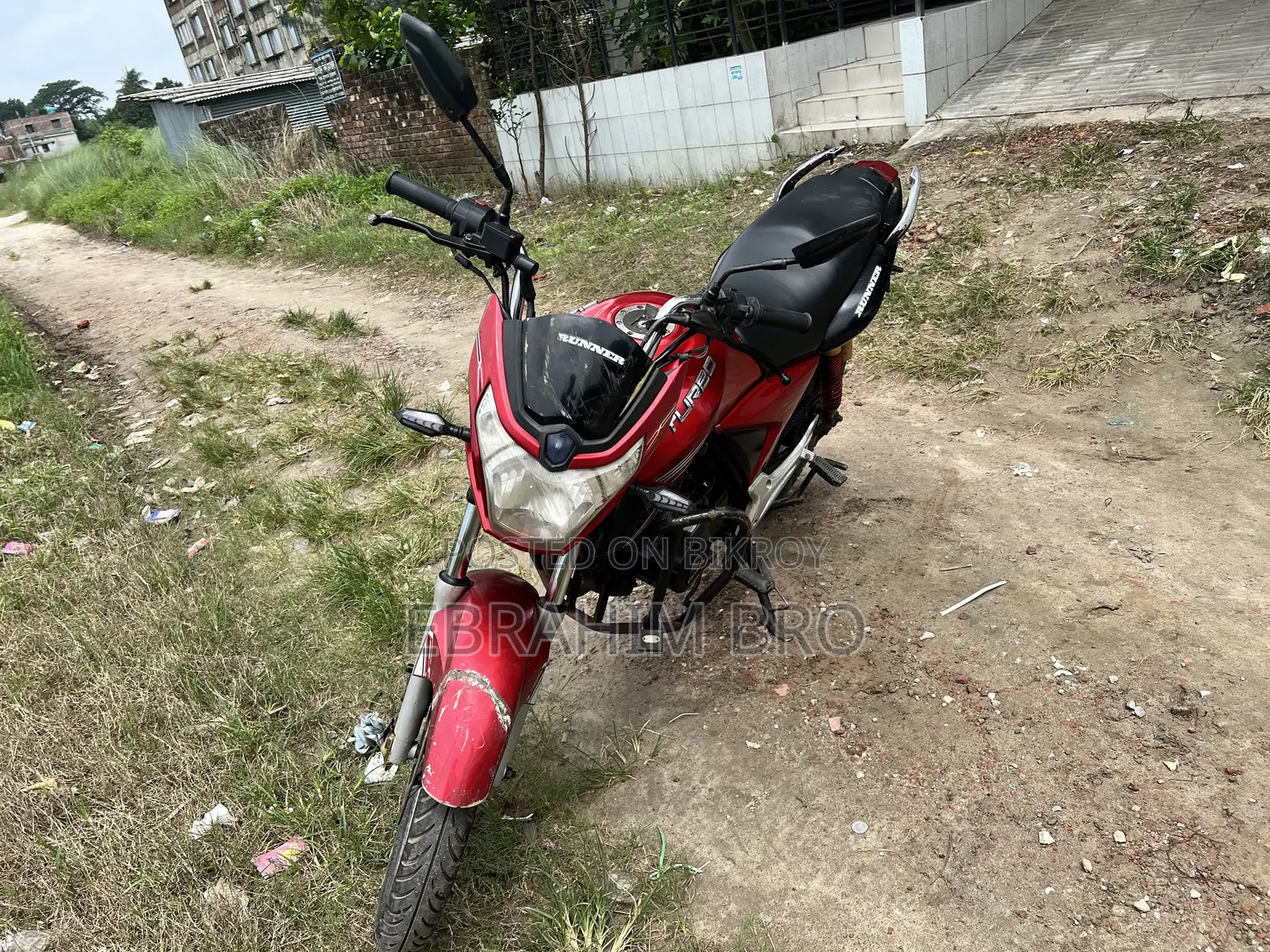 Runner Turbo 125 2018 Red