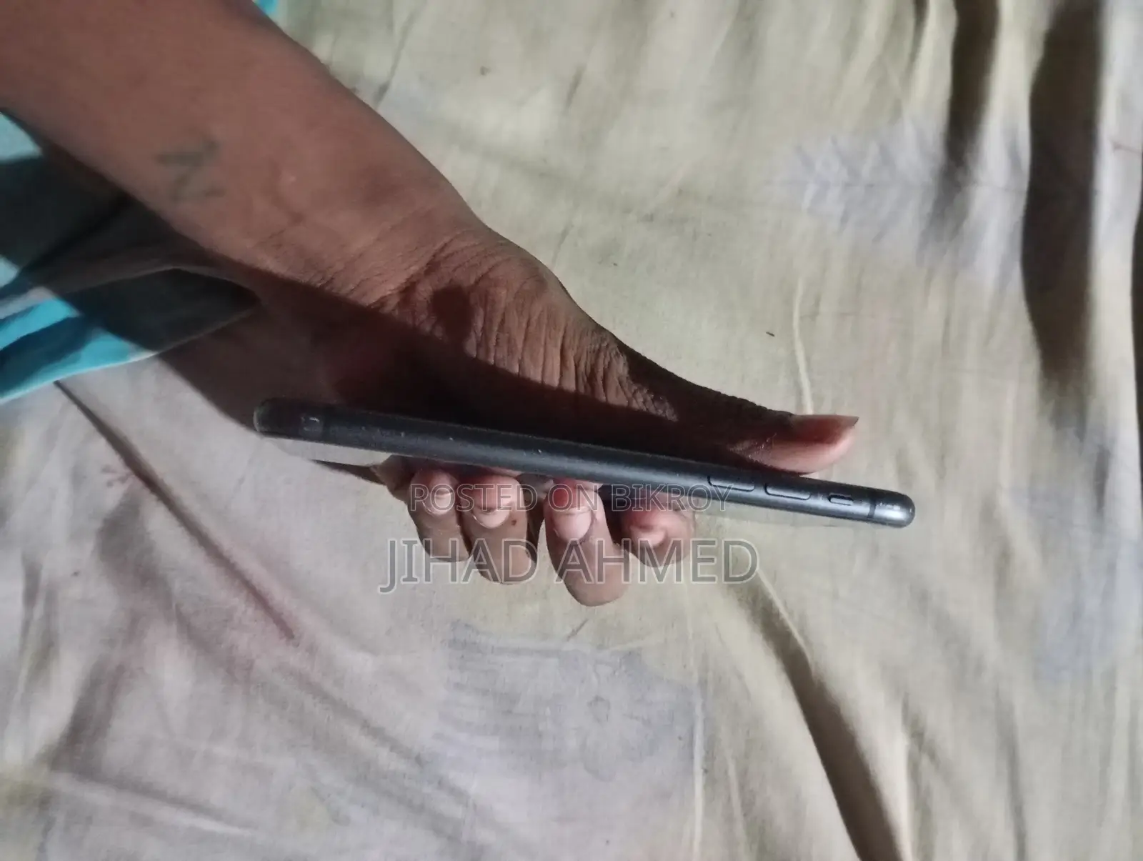 অ্যাপল আইফোন ১১ ১২৮ জিবি ব্ল্যাক