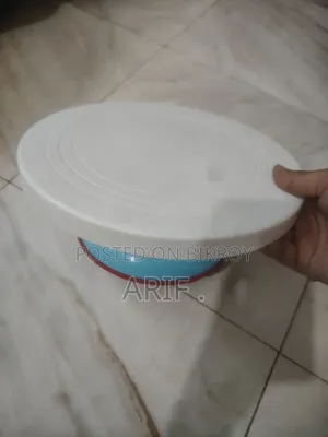 কেক টার্নটেবল