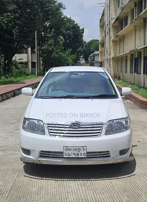 Toyota Corolla 2005 White
