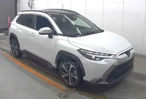 Toyota Corolla Cross 2023 Pearl