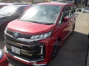 Toyota Noah 2025 Red