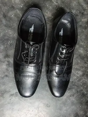 I have a pair of good quality Oxford Shoes.