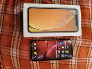 অ্যাপল আইফোন এক্সআর ৬৪ জিবি ইয়েলো