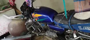 Yamaha R1 2002 Blue