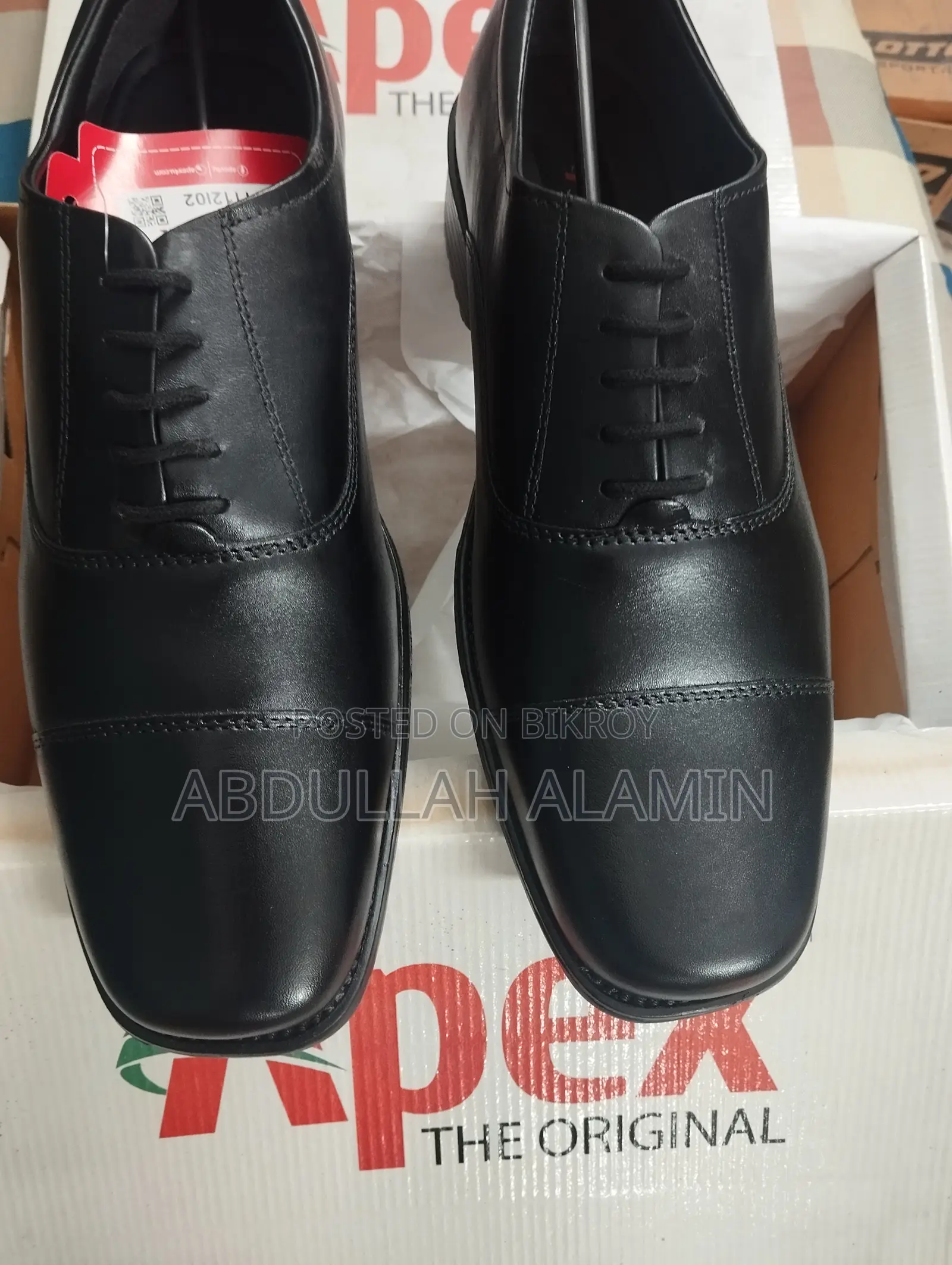 New Apex Oxford Shoes Size 42