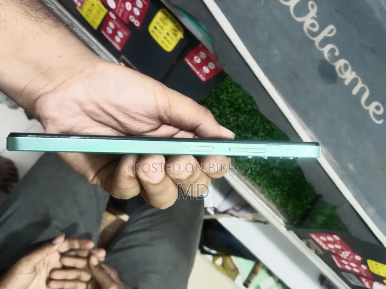 ইনফিনিক্স স্মার্ট ৮ ৬৪ জিবি গ্রিন