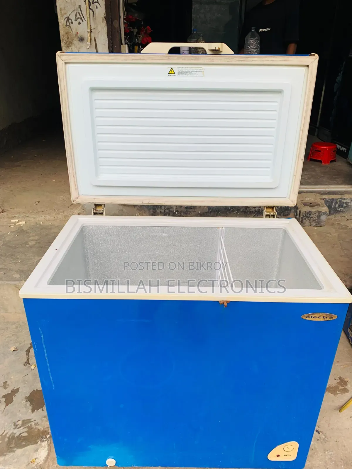 Electra 220 Liter Deep Fridge