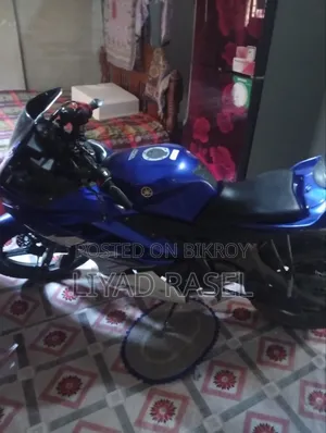 Yamaha 2018 Blue