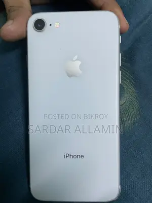 Apple iPhone 8 64 GB White
