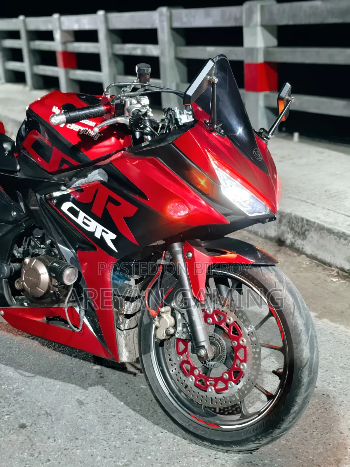 Honda CBR 2019 Red