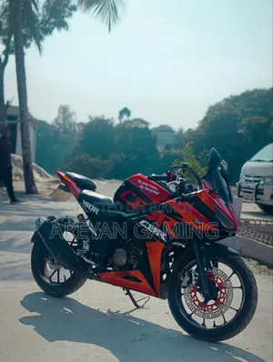 Honda CBR 2019 Red