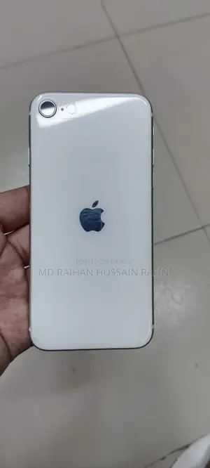 অ্যাপল আইফোন এসই ৬৪ জিবি সাদা