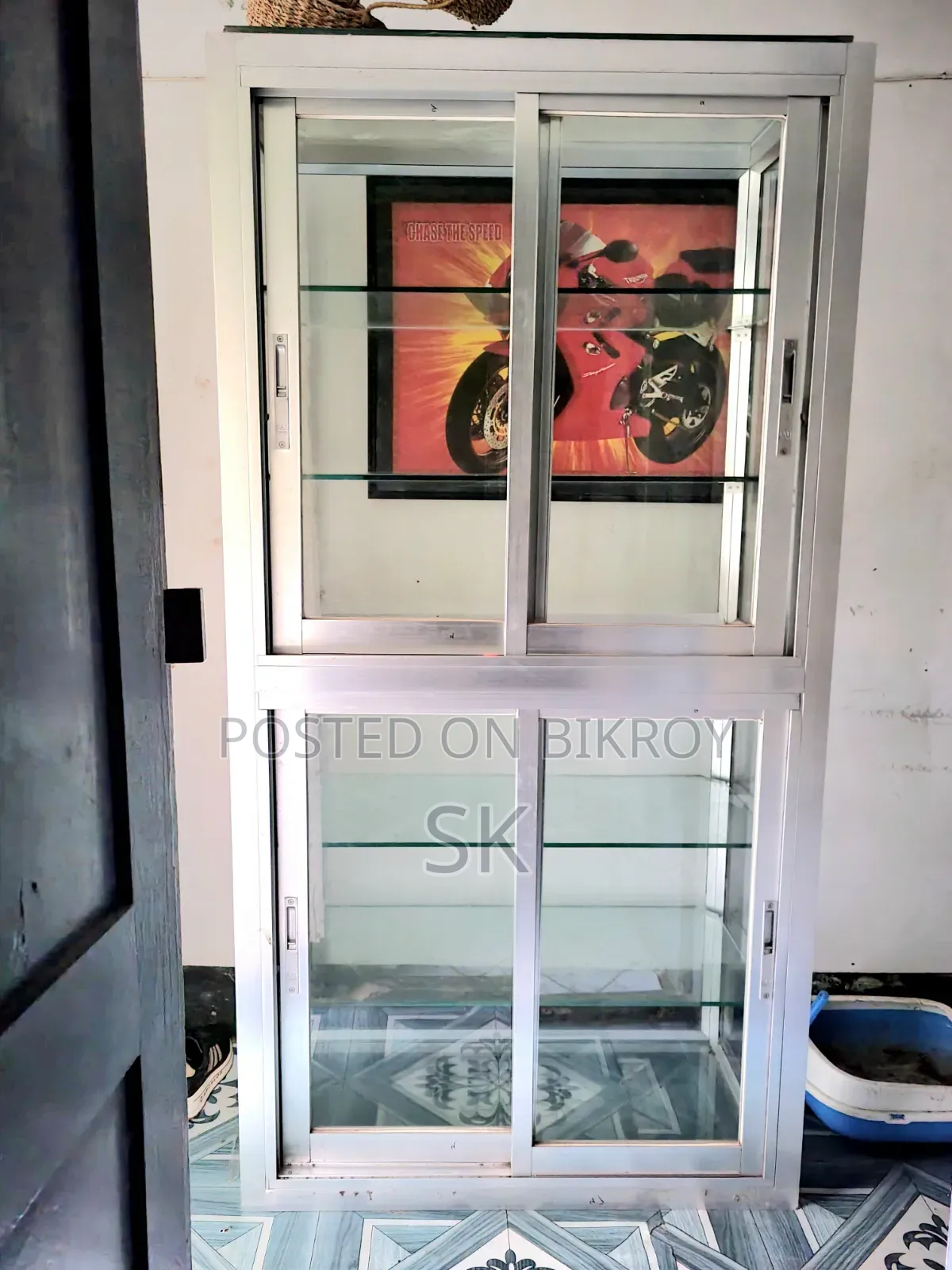 Display Showcase