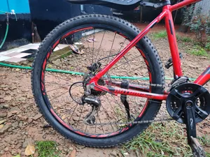 Veloce 602–Aluminium Frame, Oil Disc Brake (Used, Excellent Condition)