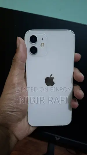 অ্যাপল আইফোন ১২ ৬৪ জিবি হোয়াইট