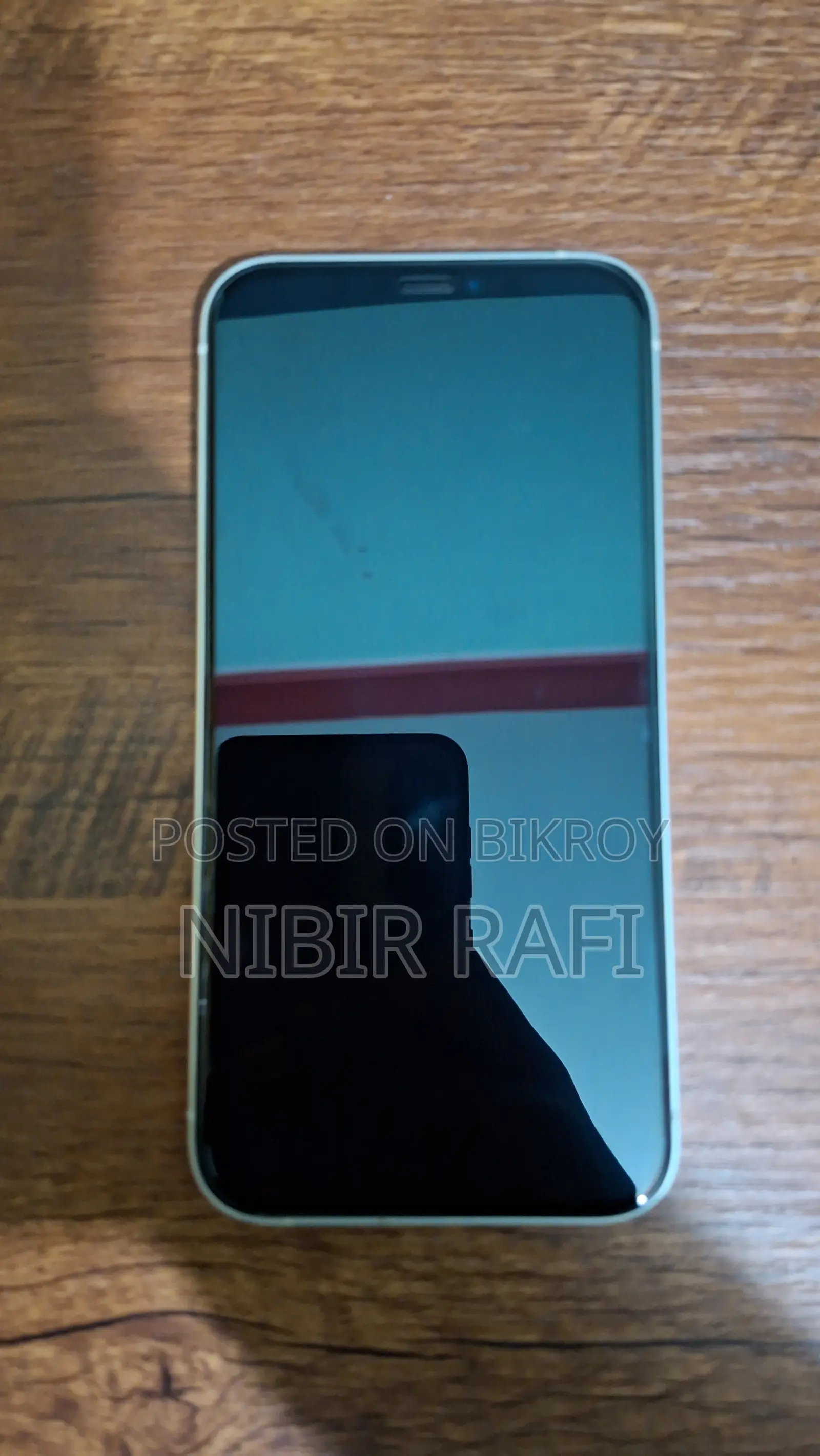 অ্যাপল আইফোন ১২ ৬৪ জিবি হোয়াইট