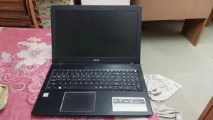 Laptop Acer Aspire E5-476 4GB Intel Core i3 SSD 128GB