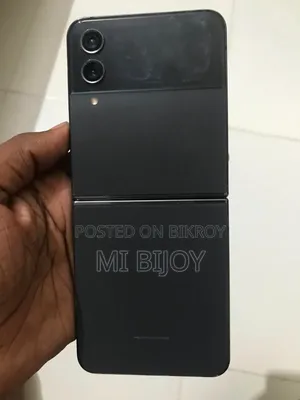 স্যামসাং গ্যালাক্সি জেড ফ্লিপ ৪ ১২৮ জিবি ব্ল্যাক