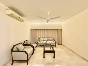 বনানীতে ভাড়া দেওয়ার জন্য আসবাবপত্রসহ ৩ বেডরুমের অ্যাপার্টমেন্ট