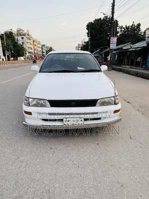 Toyota Corolla Automatic 1997 White