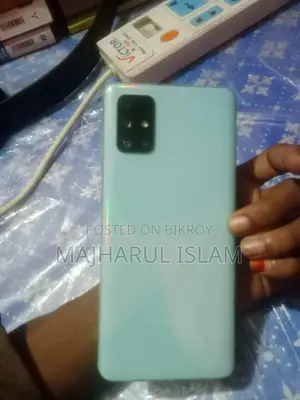 Samsung Galaxy A71 128 GB Blue