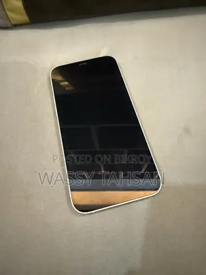 অ্যাপল আইফোন ১২ ৬৪ জিবি সাদা
