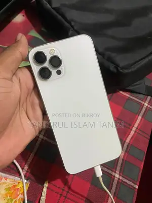 অ্যাপল আইফোন ১২ প্রো ম্যাক্স ১২৮ জিবি হোয়াইট