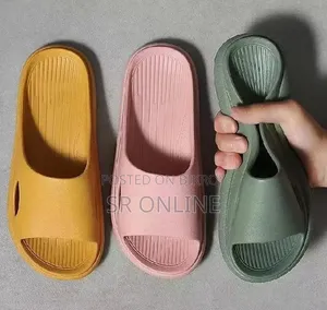 আল্ট্রা-সফট EVA ক্লাউড স্লিপারস (Slides Mules)