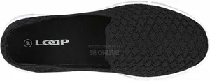ওভেন মেনি-ফ্লেক্স স্লিপ-অন জুতো (Woven Elastic Mesh Slip-Ons)