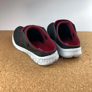 Ultra-Lightweight Breathable Mesh Clogs / Mule Sandals