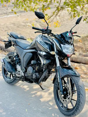 ইয়ামাহা এফজেড ২০২৩ কালো